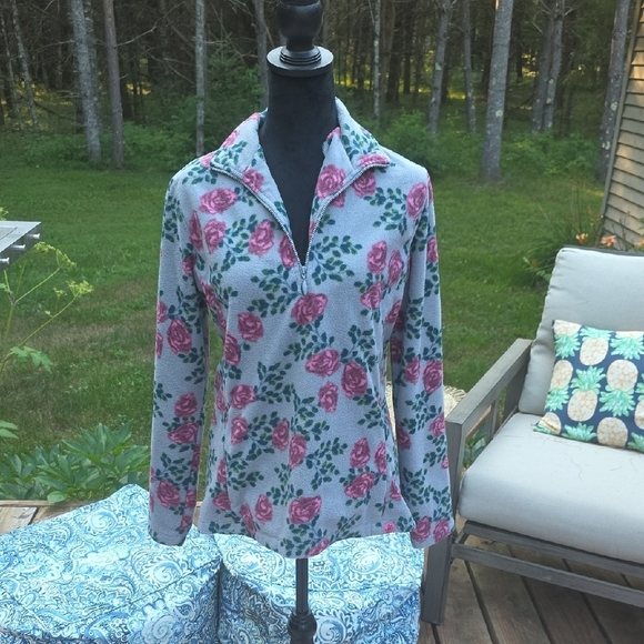 sahalie Tops - Sahalie Pink and Green Floral Fleece Top